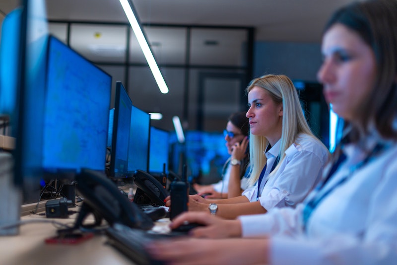 Servicio de transporte logístico blindado